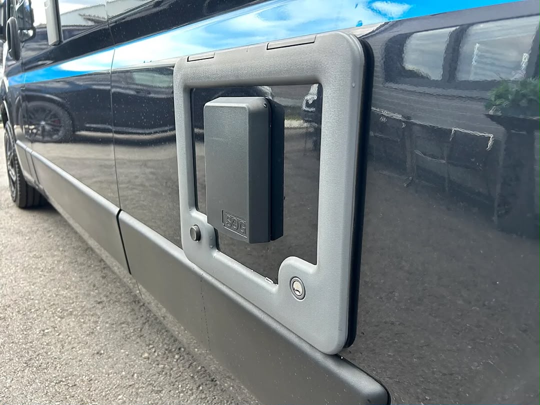 Fiat FIAT Bravia SWAN 600 — photo 6