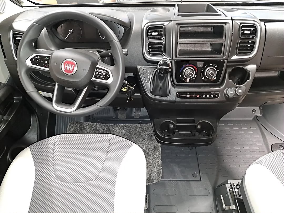 Fiat FIAT VANtourer 630 L — photo 7