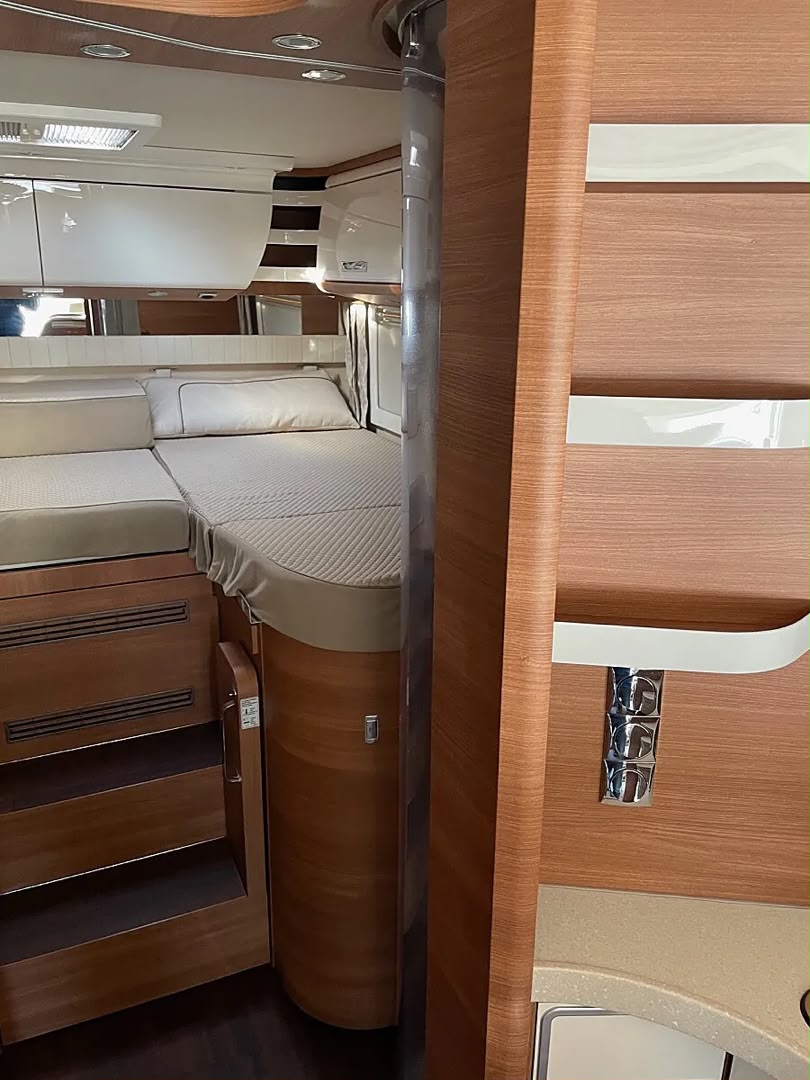 Mercedes-Benz Carthago C-Chic 4.9 LE Mercedes — photo 20