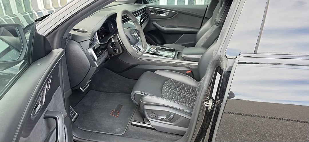 Audi Audi RS Q8 Quattro Dynamik Plus — photo 18