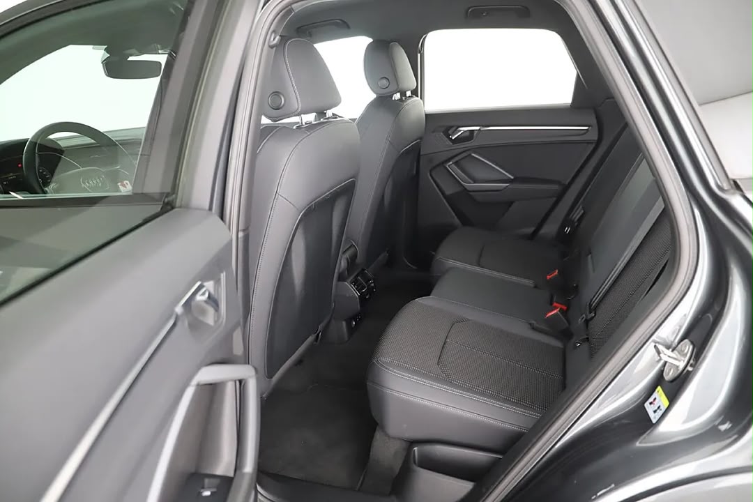 Audi Audi Q3 45 TFSI e S line Extérieur — photo 19