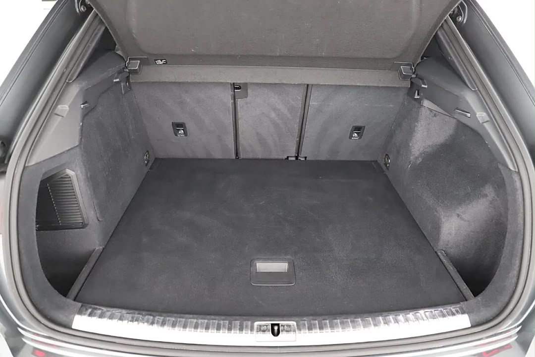 Audi Audi Q3 45 TFSI e S line Extérieur — photo 11