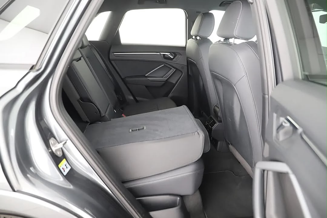 Audi Audi Q3 45 TFSI e S line Extérieur — photo 17