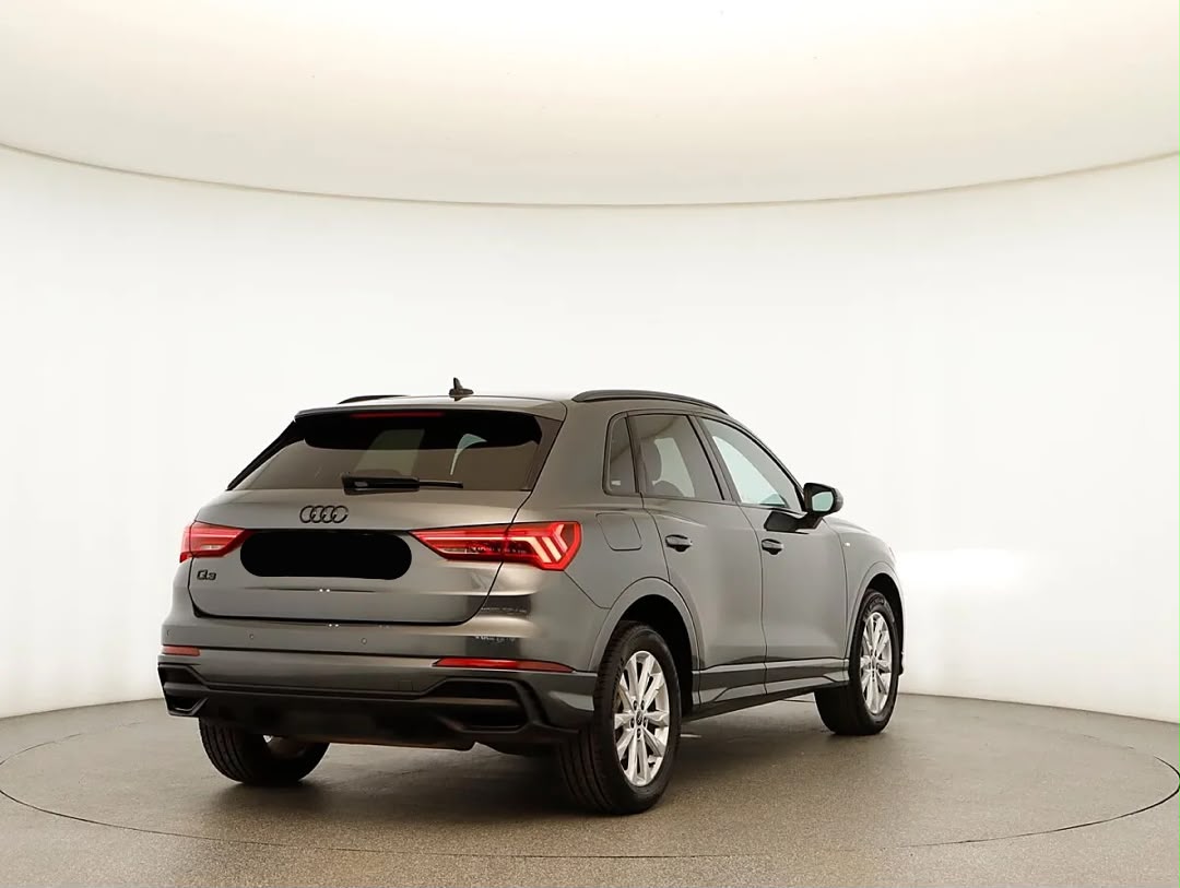 Audi Audi Q3 45 TFSI e S line Extérieur — photo 3