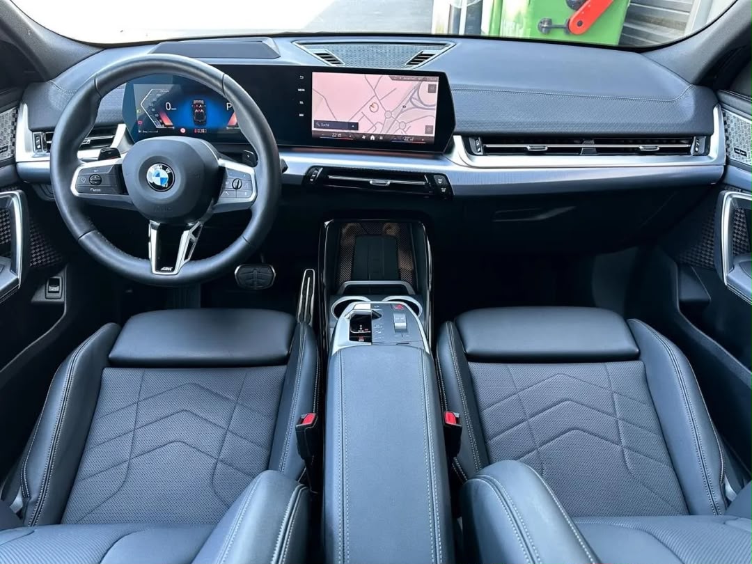 BMW BMW X2 sDrive18d — photo 5