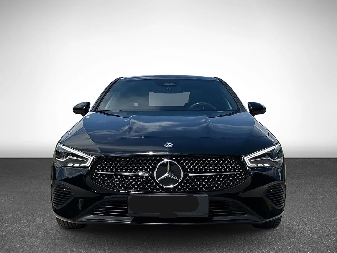 Mercedes-Benz MERCEDES-BENZ CLA 180 — photo 3