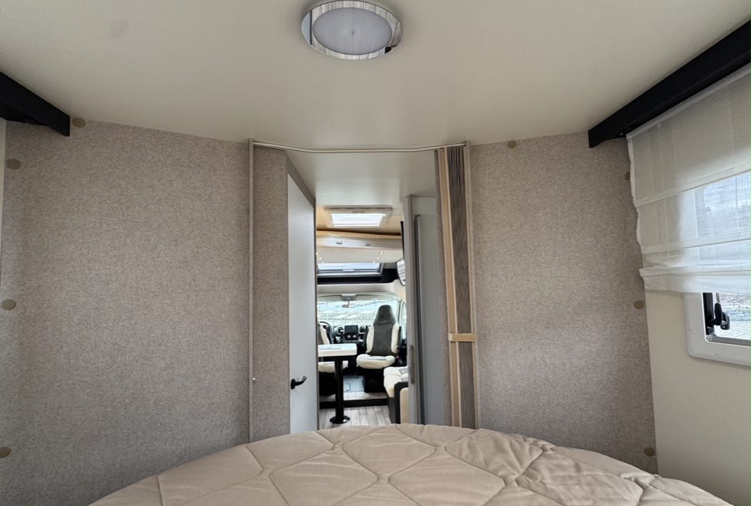Fiat FIAT MCLOUIS MC4 381 — photo 20