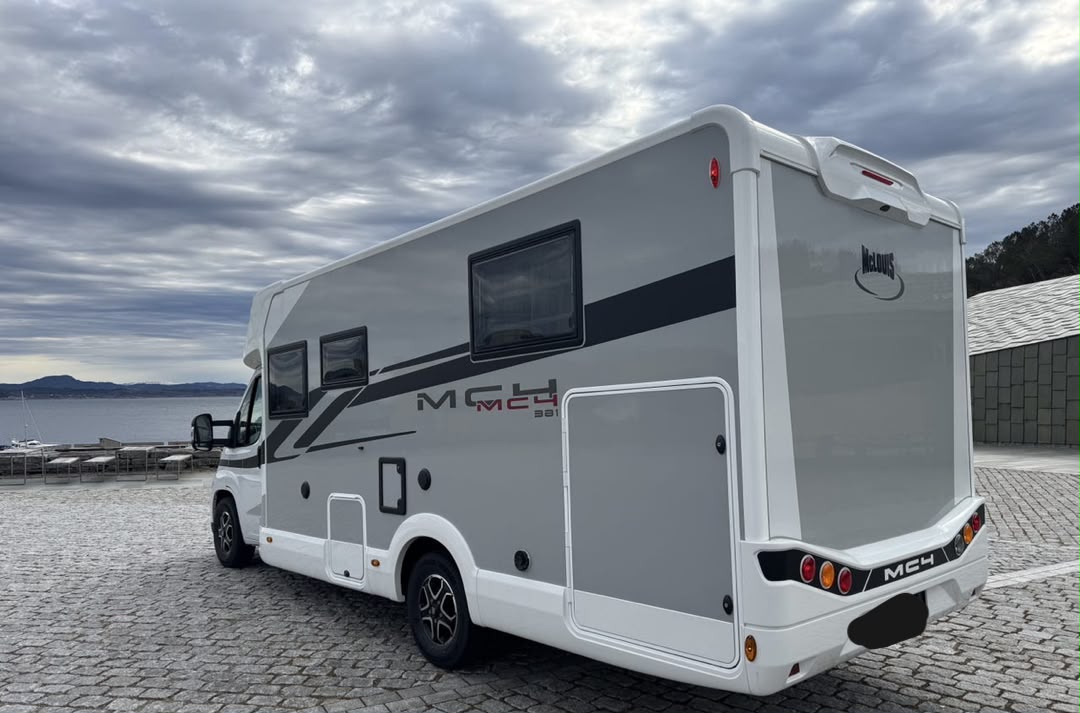 Fiat FIAT MCLOUIS MC4 381 — photo 16