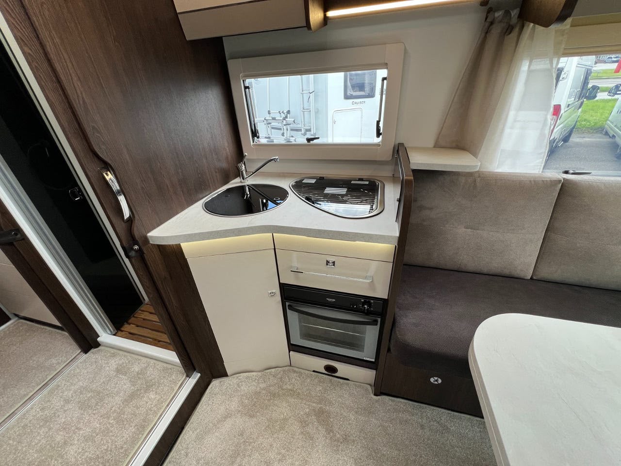 FORD FORD BENIMAR TESSORO 468 AUTOMAT — photo 14