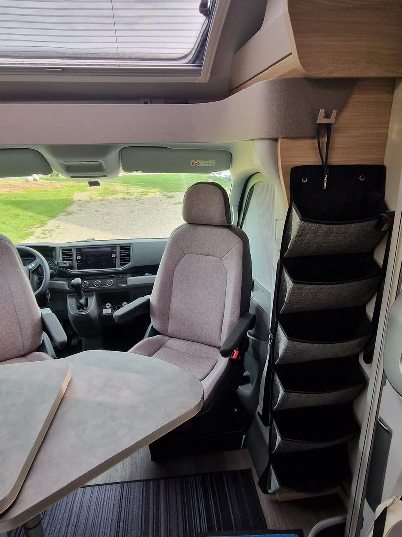 Volkswagen VW CRAFTER Knaus Van TI Plus 650 MEG Platinum Selection – 177 ch • Automatique • 4x4 — photo 13