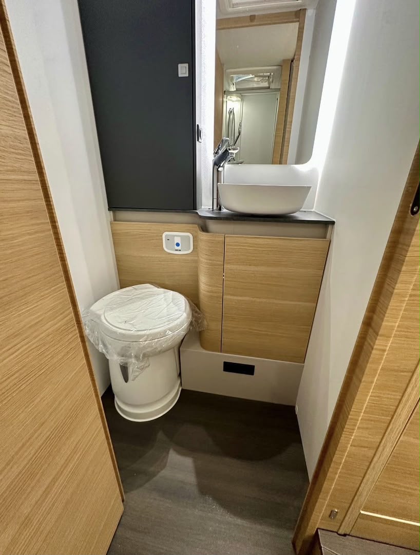 Fiat FIAT DUCATO ADRIA MATRIX 670 SL 60 Y EDITION — photo 5