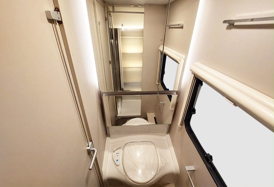 CARAVANE ADRIA ADORA 753 UK — photo 4
