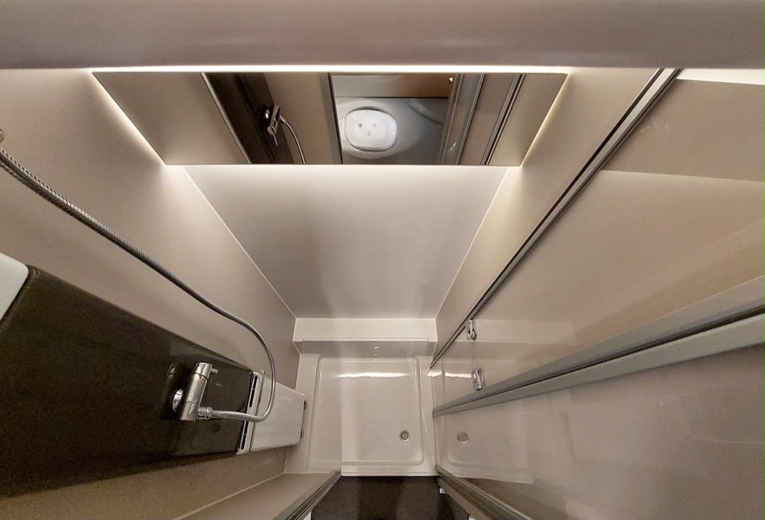 CARAVANE ADRIA ADORA 753 UK — photo 15