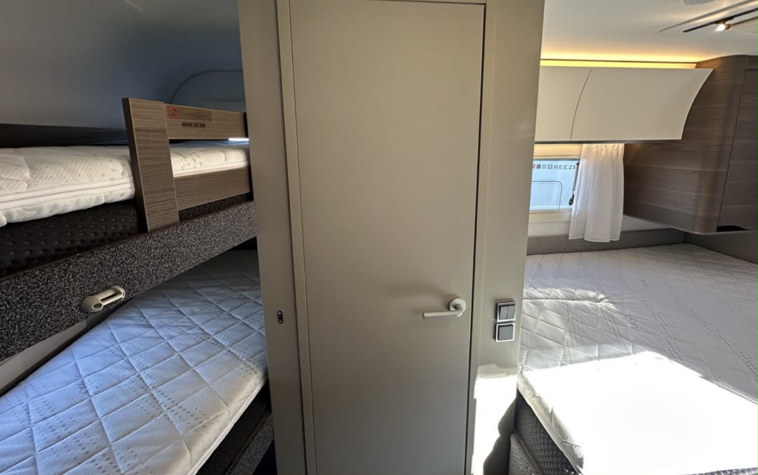 CARAVANE ADRIA ALPINA 663 UK TOP ÉQUIPÉE — photo 2