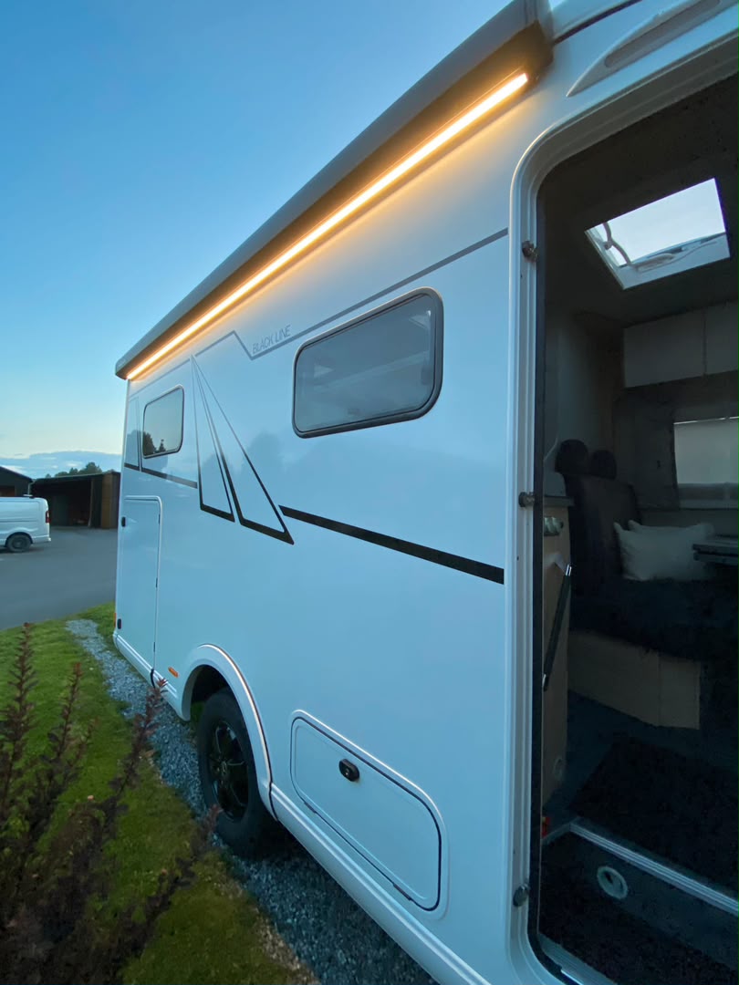 Mercedes-Benz MERCEDES-BENZ SPRINTER – Profilé (Delintegrert) – Frankia MT-Sonder Black Line 7 GDK NEO 2023 — photo 18