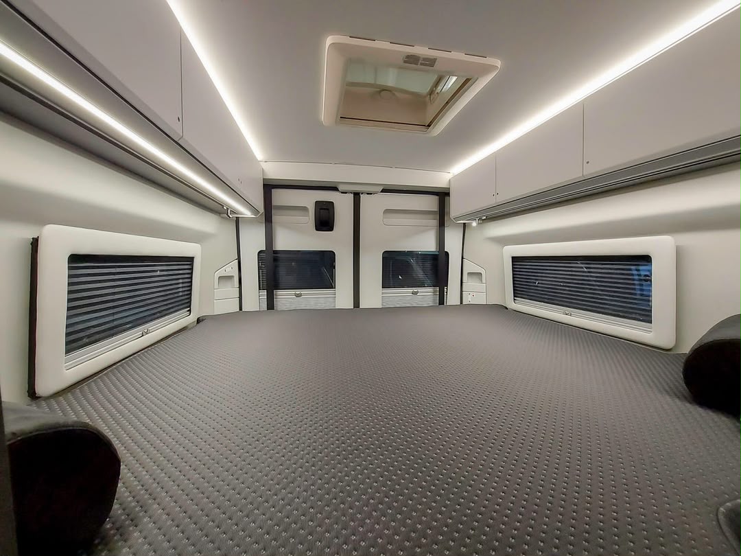 Fiat FIAT – Bybobil – Adria Twin Sports 640 SGX 2025 — photo 14