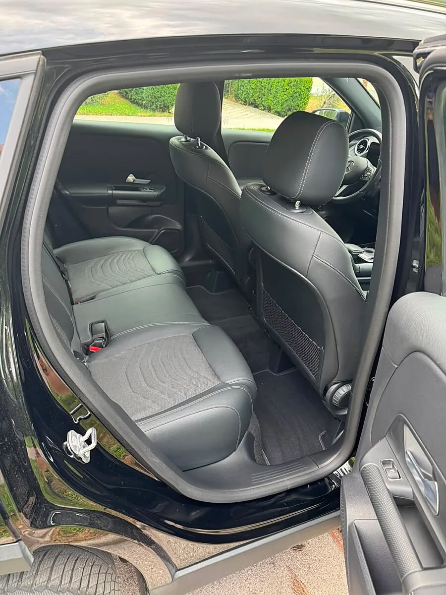 Mercedes-Benz Mercedes-Benz GLA 180 d Style (EURO 6d) — photo 8