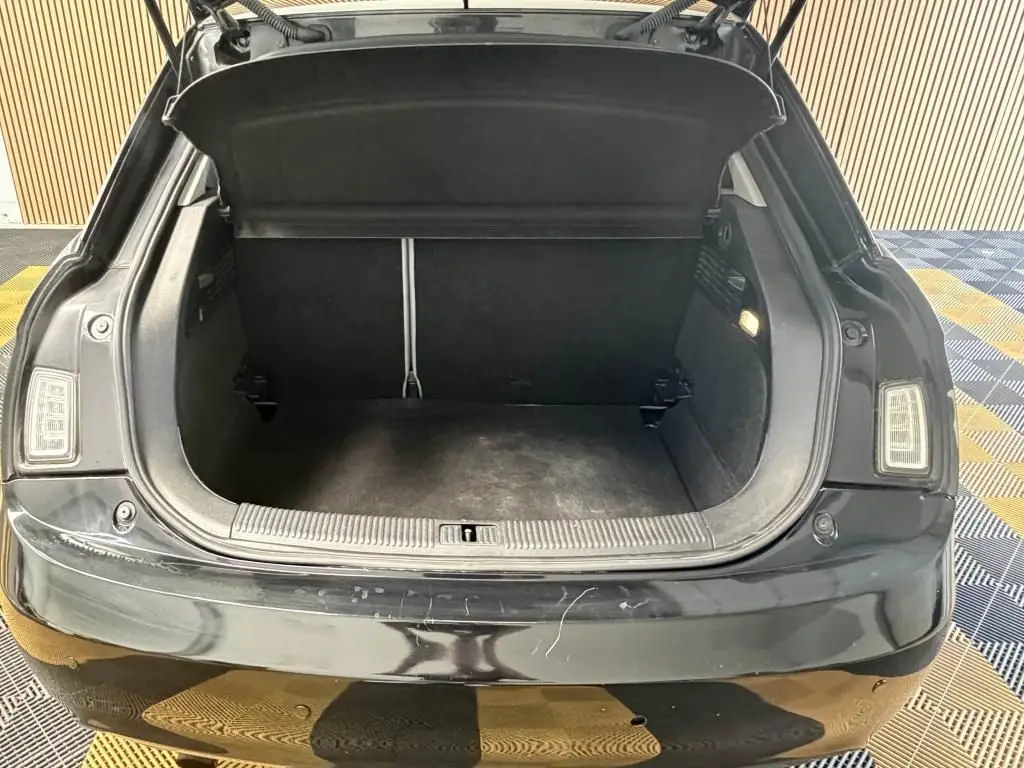 Audi AUDI A1 — photo 5