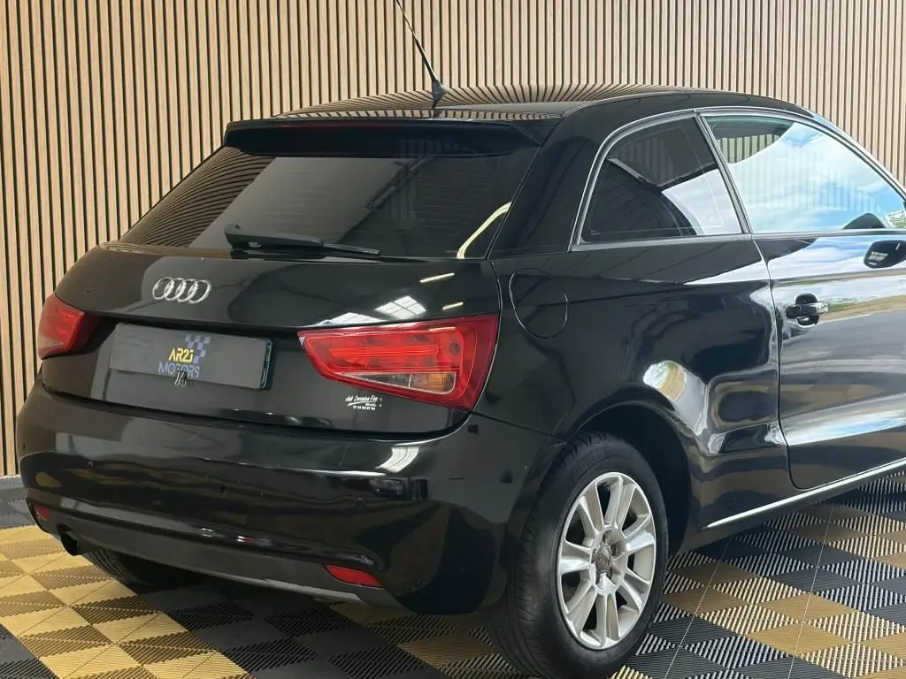 Audi AUDI A1 — photo 10