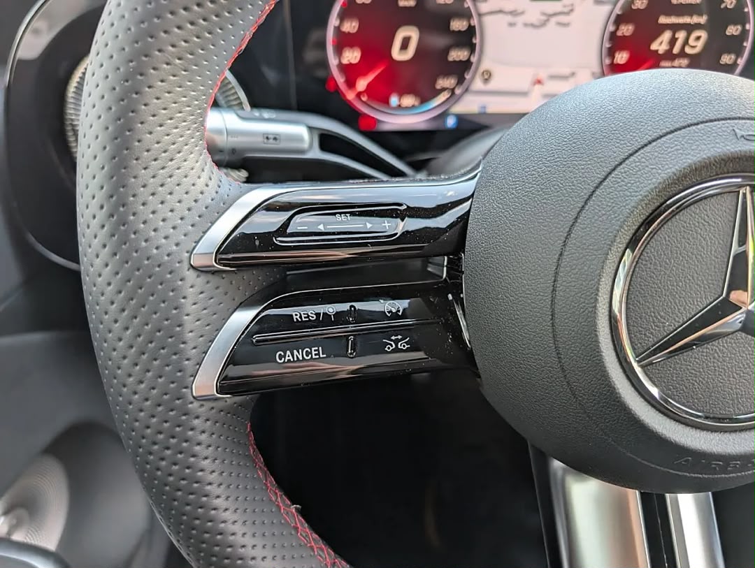 Mercedes-Benz Mercedes-Benz CLA 350 4MATIC avec EQ Technologie KeyGo SHZ AMG — photo 16
