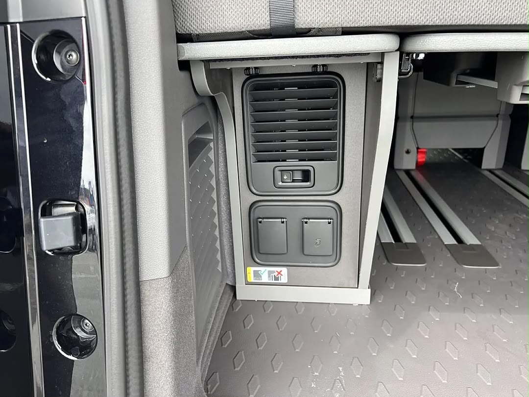 Volkswagen Volkswagen T6 California Beach TDI — photo 14