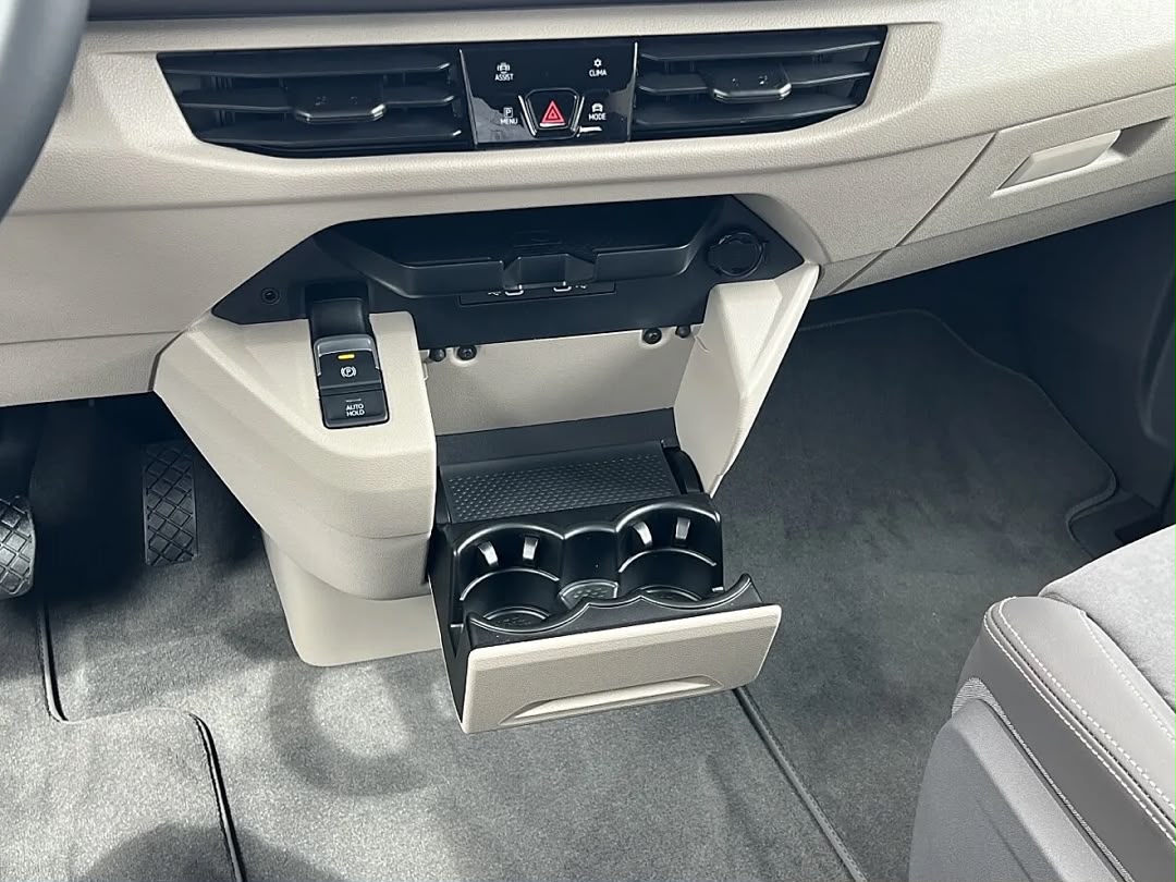 Volkswagen Volkswagen T6 California Beach TDI — photo 20