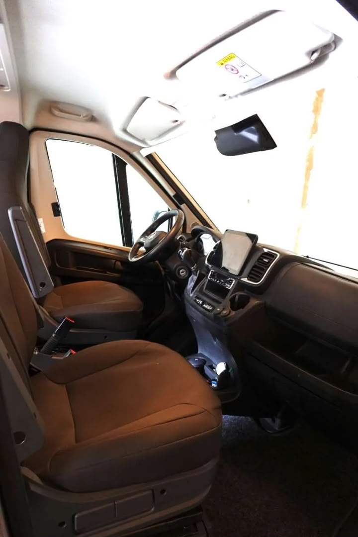 Westfalia Columbus 540D mit Aufstelldach — photo 17