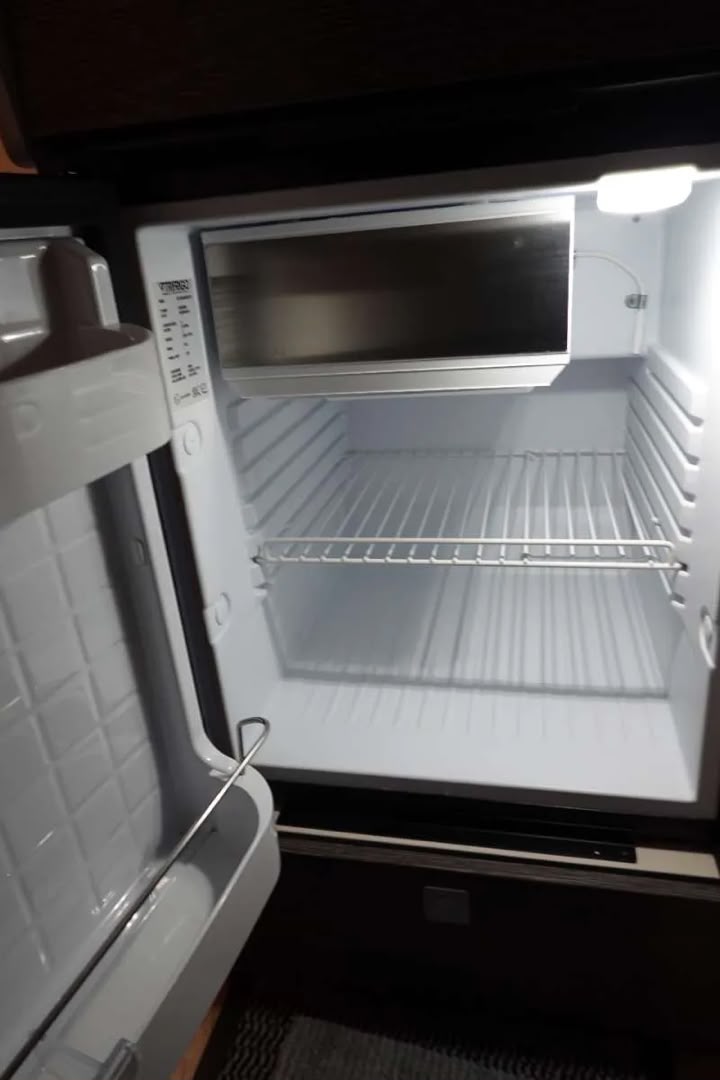 Westfalia Columbus 540D mit Aufstelldach — photo 9