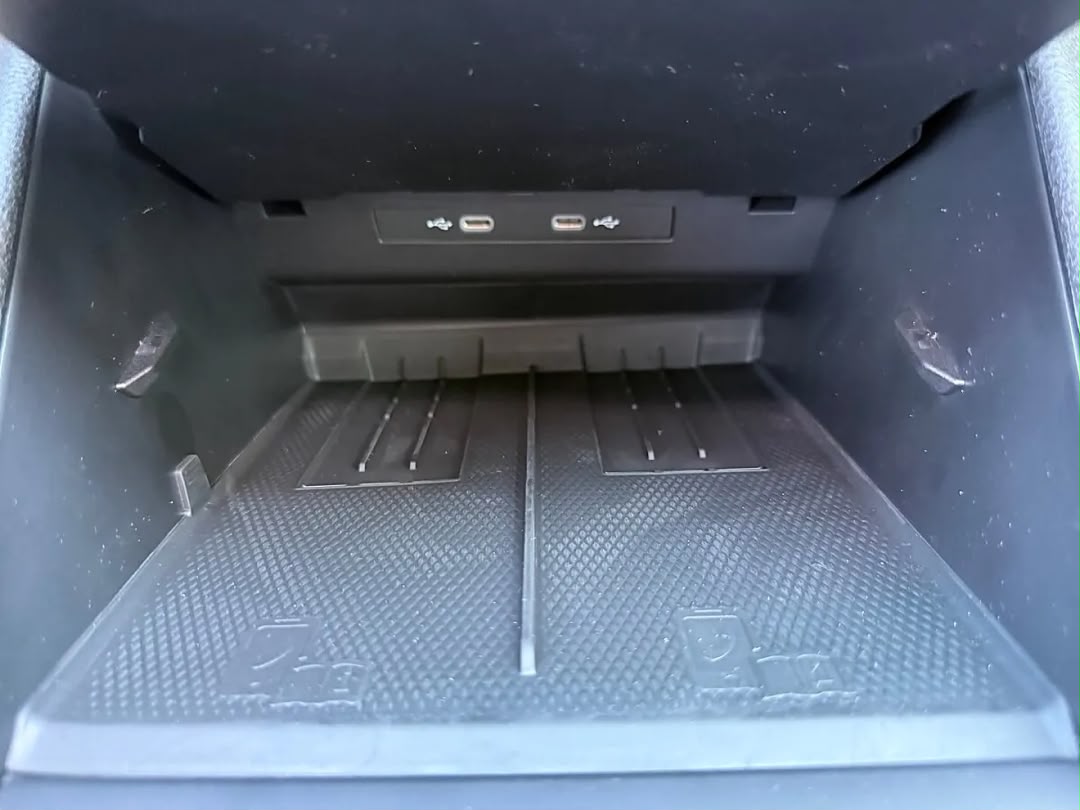 Volkswagen Volkswagen Tiguan Friends eHybrid DSG — photo 14