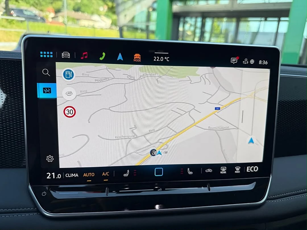 Volkswagen Volkswagen Tiguan Friends eHybrid DSG — photo 13