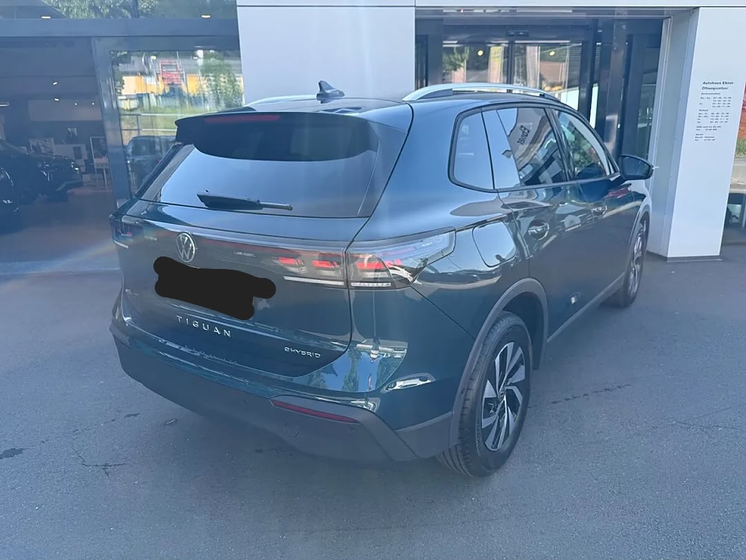 Volkswagen Volkswagen Tiguan Friends eHybrid DSG — photo 4