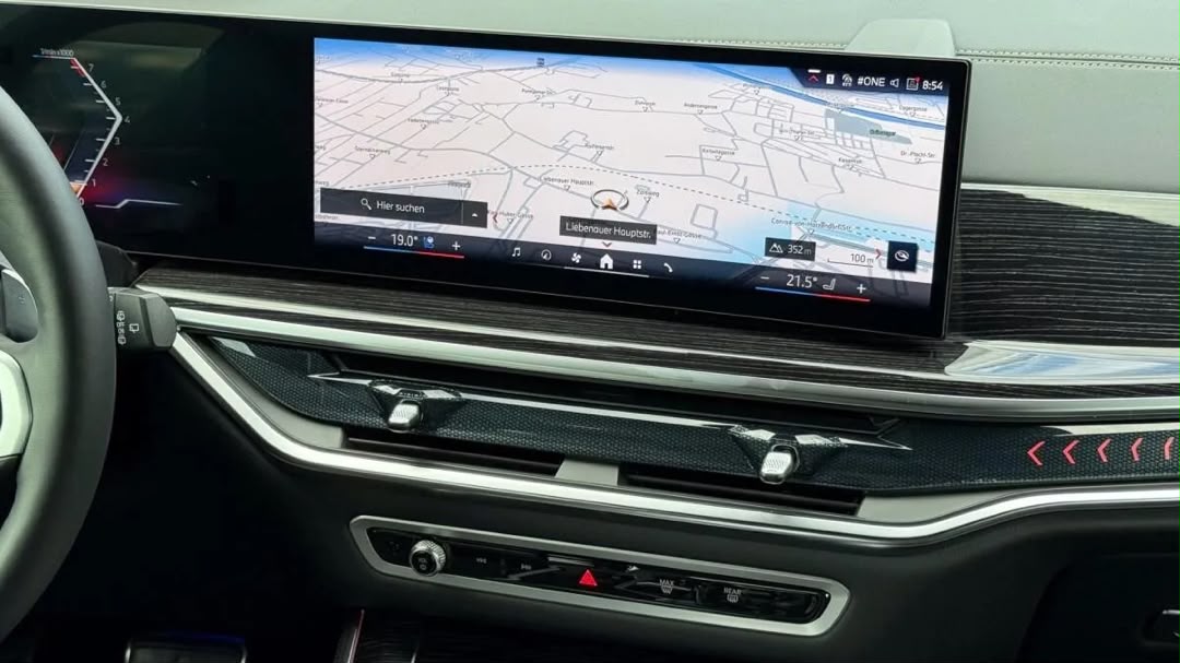 BMW BMW X5 xDrive50e M-Sportpaket — photo 18
