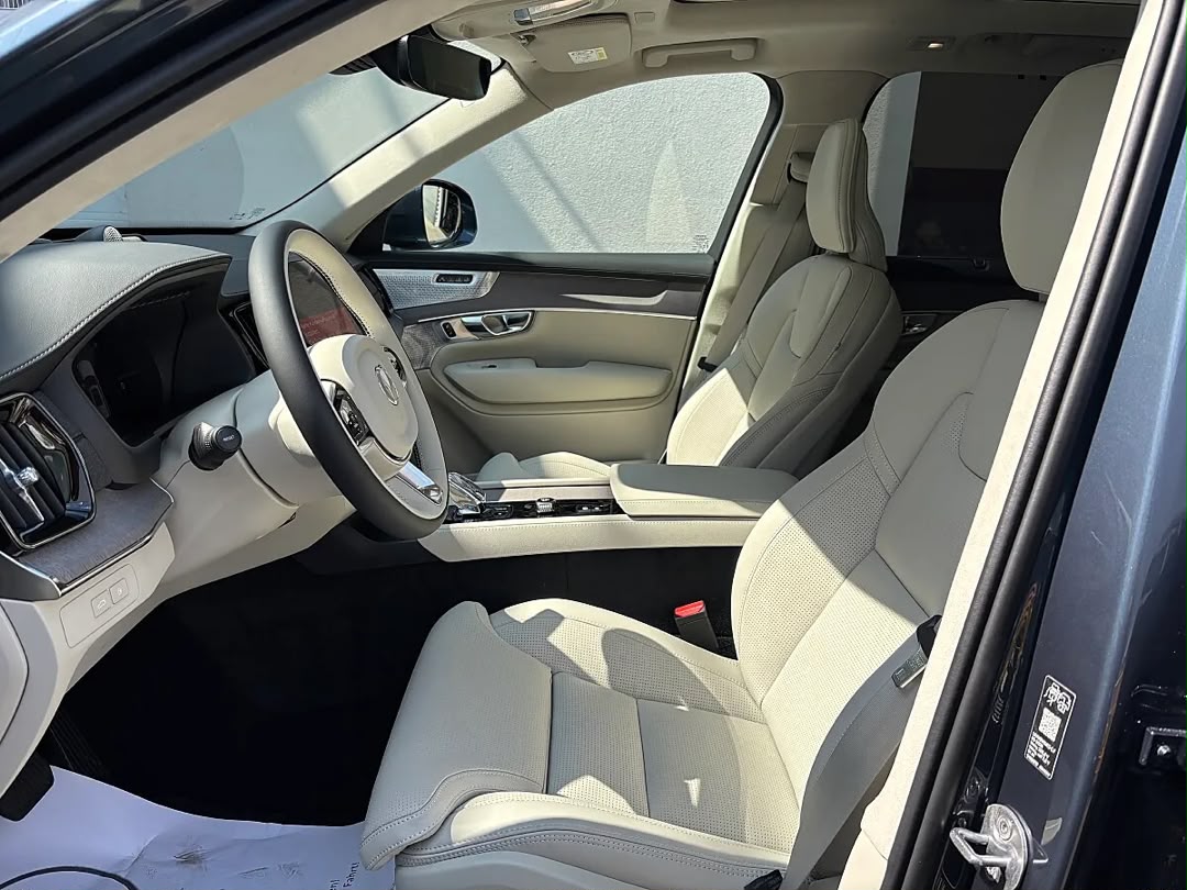 VOLVO Volvo XC90 T8 AWD PHEV Ultra Bright — photo 8