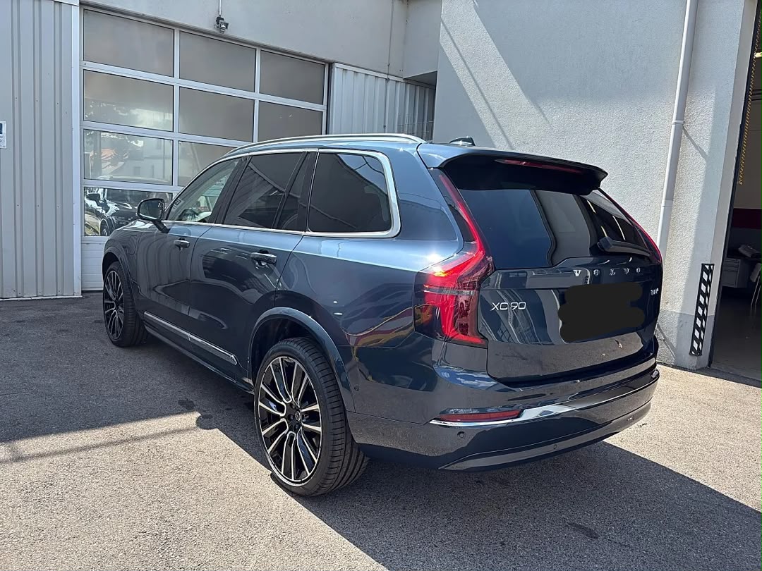 VOLVO Volvo XC90 T8 AWD PHEV Ultra Bright — photo 4