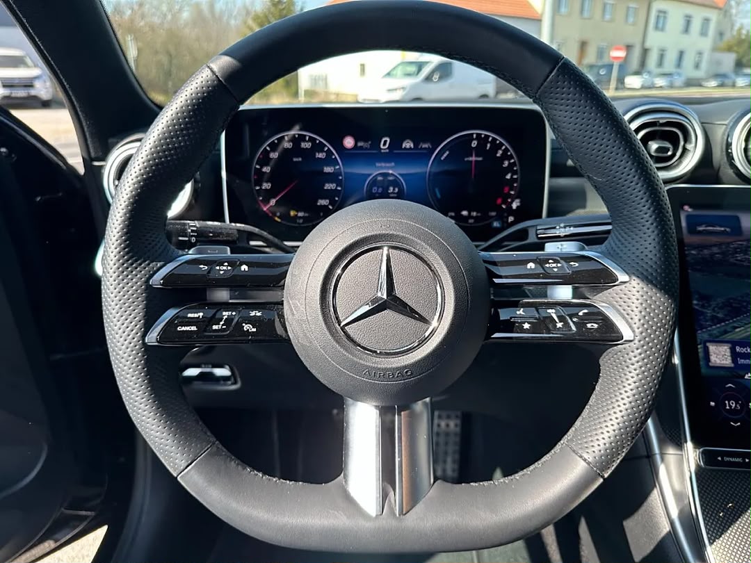 Mercedes-Benz Mercedes-Benz C 300 de 4MATIC EQ Hybrid — photo 10