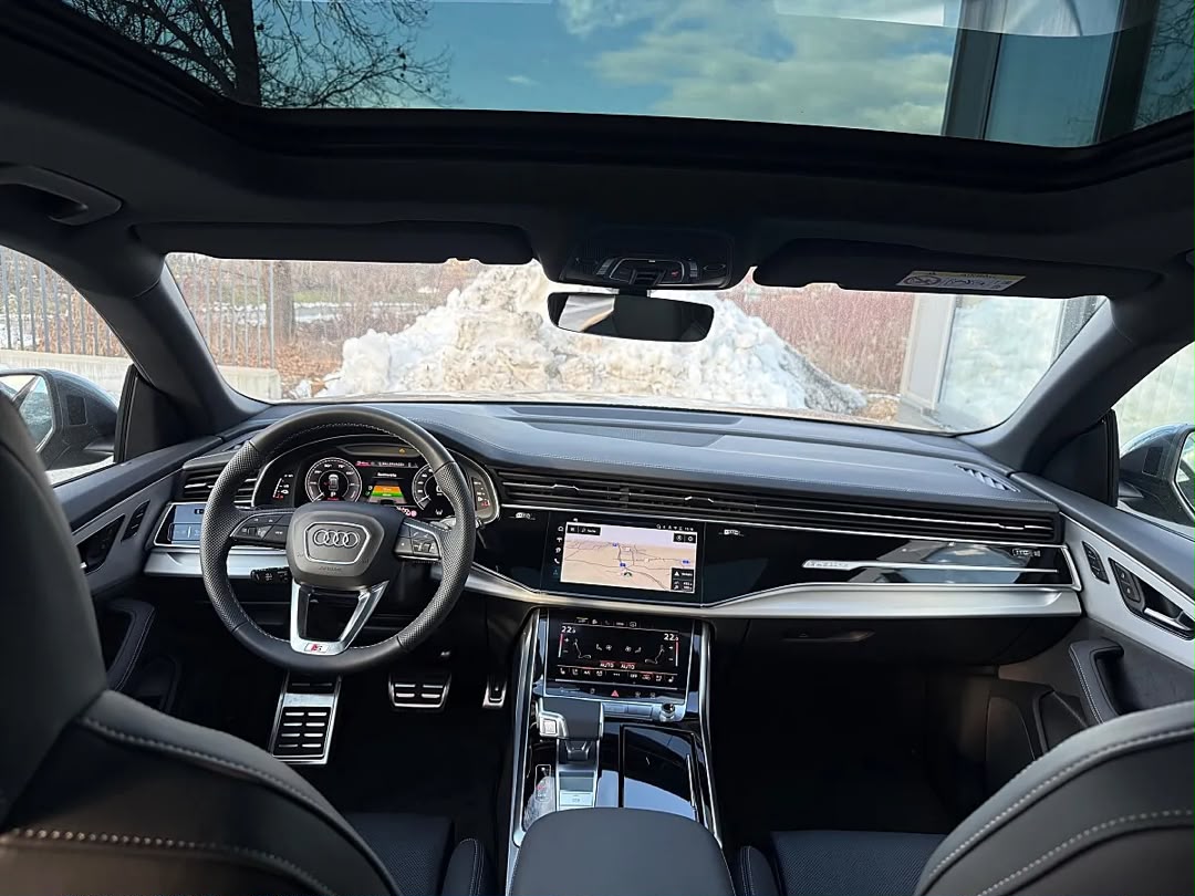 Audi Audi Q8 55 TFSI e PHEV quattro — photo 15