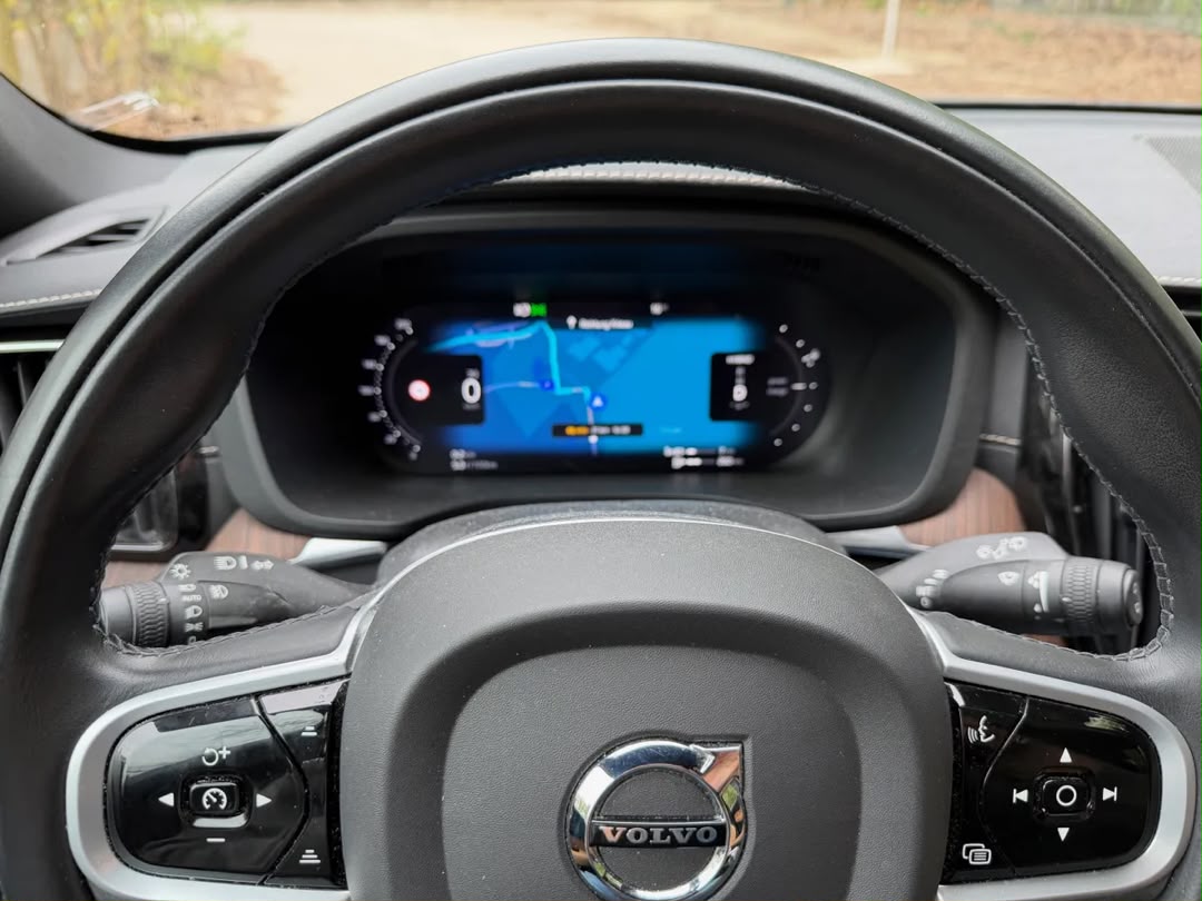 VOLVO Volvo XC60 T8 AWD Recharge PHEV Inscription — photo 19