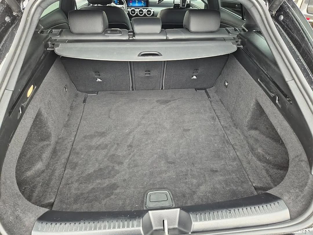 Mercedes-Benz Mercedes-Benz CLA 180 d Shooting Brake Österreich-Edition Progressive — photo 15